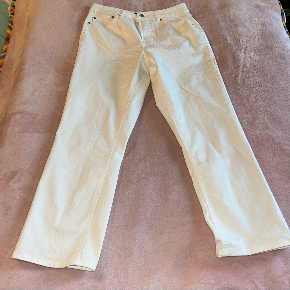 Frye white denim straight leg jeans size 8/29 pockets
